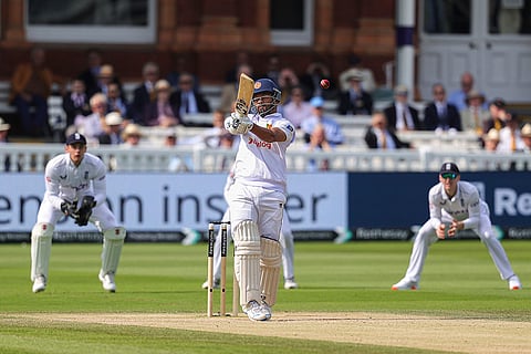 England vs  Sri Lanka 2nd Test Cricket Day 4: Sri Lanka's Dimuth Karunaratne bats against England